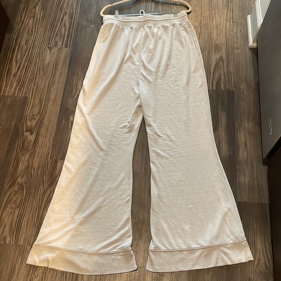 NWOT Free People Cozy Cool Girl Lounge Wide Leg Pants, XL, Ivory - Picture 10 of 10
